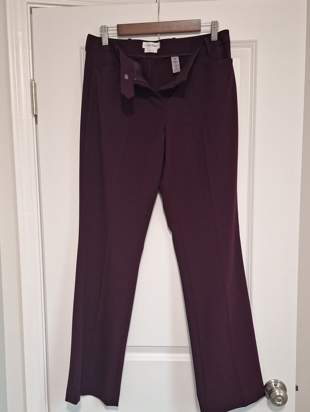 Calvin Klein Women's Deep Plum Straight-Leg Trousers